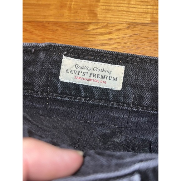 Levi Strauss Women 26 Black Denim Cut Off‎ High Rise Ribcage Button Fly Short - Picture 6 of 8